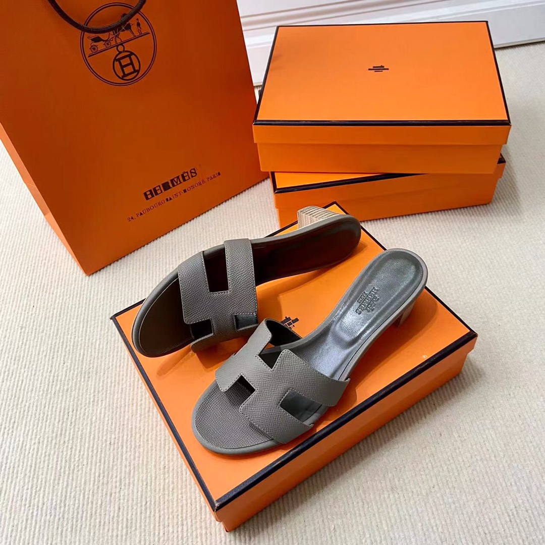 에르메스 올수공 오아시스 슬리퍼 샌들 앱송 42